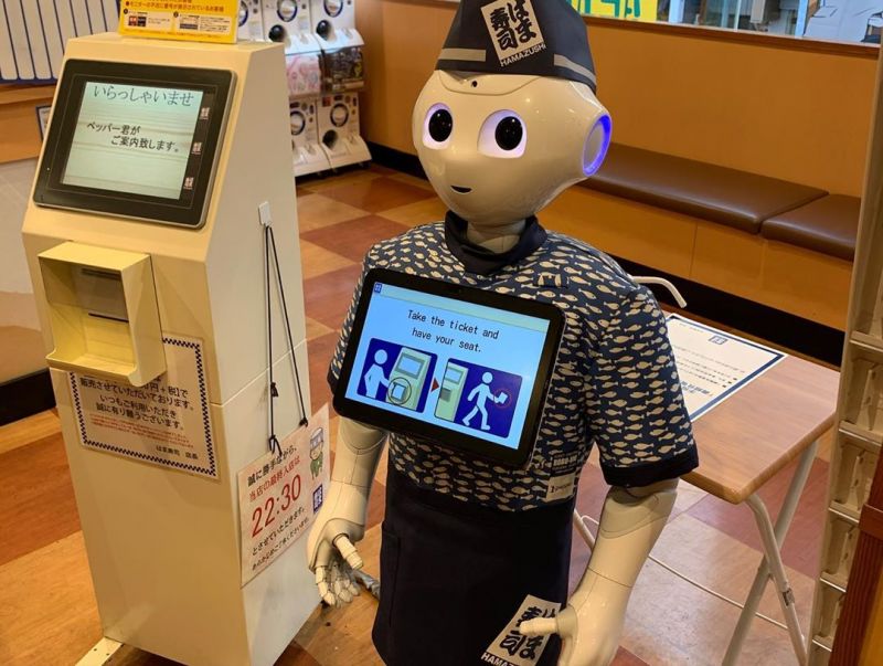 Robot chào khách tại Hamazushi