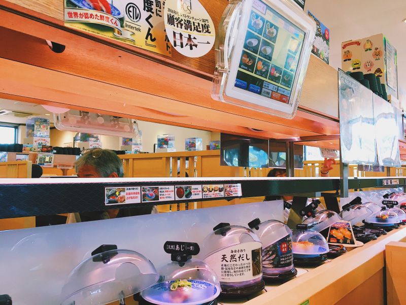 sushi tại Kurazushi