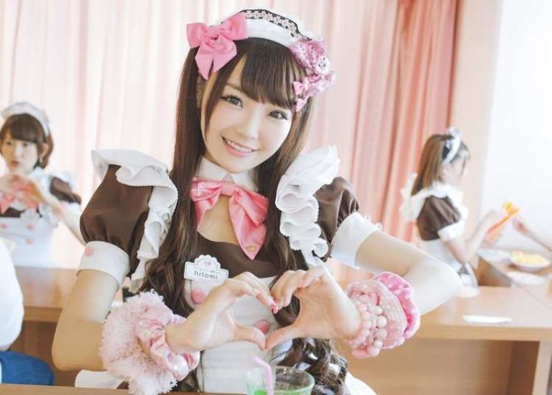 History of maid cafe